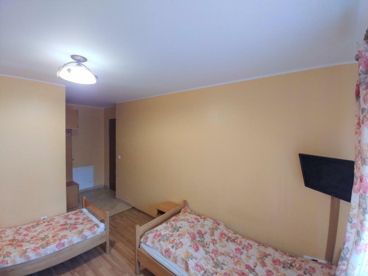 U Zosi Bed & Breakfast Pyzowka Bagian luar foto