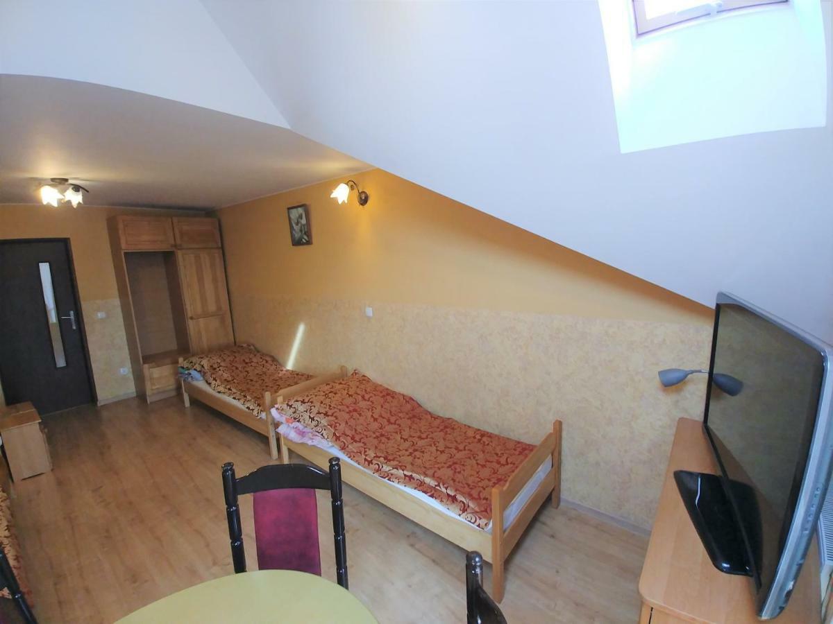 U Zosi Bed & Breakfast Pyzowka Bagian luar foto
